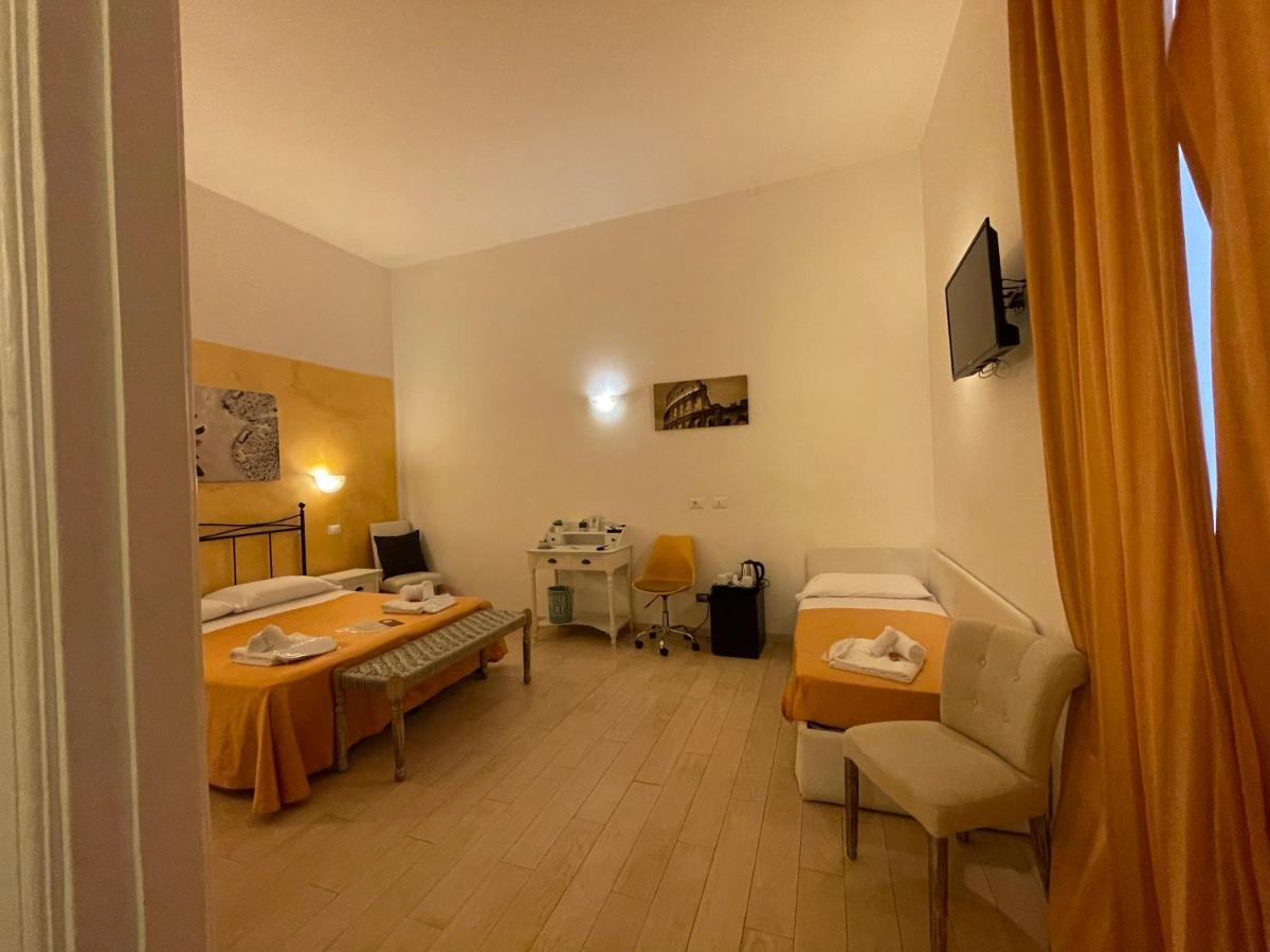 Ad Cavour Luxury Rooms - By Ad Roma ภายนอก รูปภาพ