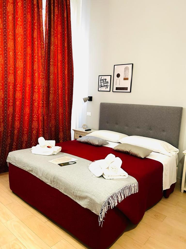 Ad Cavour Luxury Rooms - By Ad Roma ห้อง รูปภาพ